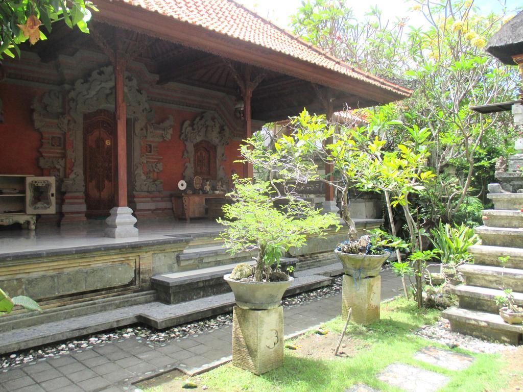 Mona Homestay ซานูร์ ภายนอก รูปภาพ