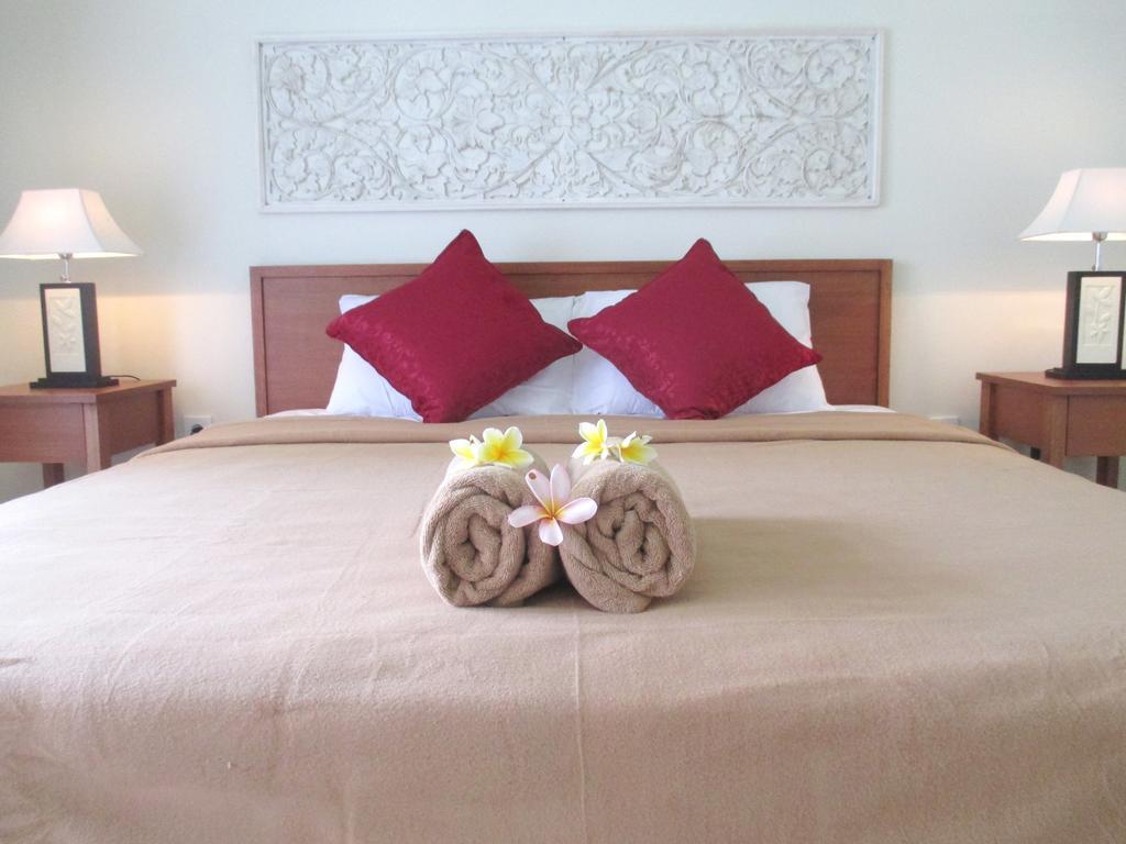 Mona Homestay ซานูร์ ภายนอก รูปภาพ